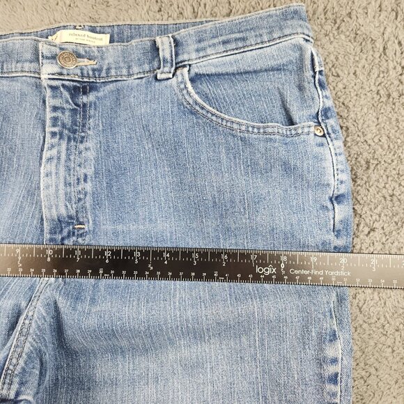 Levi's Relaxed Boot Cut Jeans Women's 16M Blue Stretch High Rise Western Denim - Picture 9 of 12